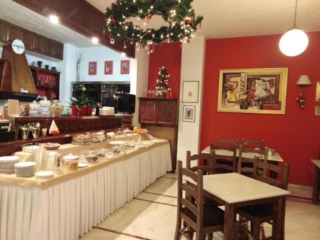 Apartment Kouros Делфи Екстериор снимка