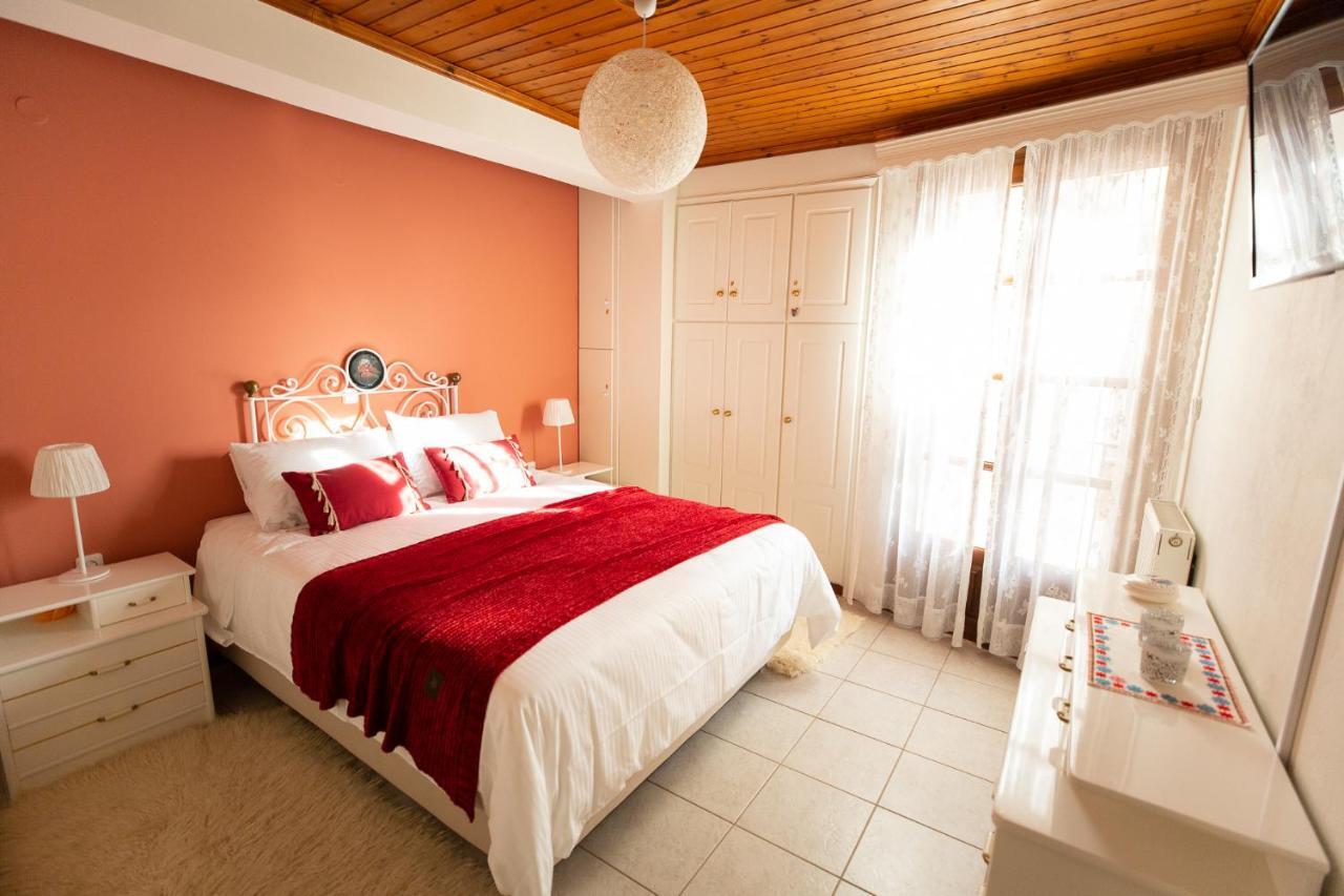 Apartment Kouros Делфи Екстериор снимка