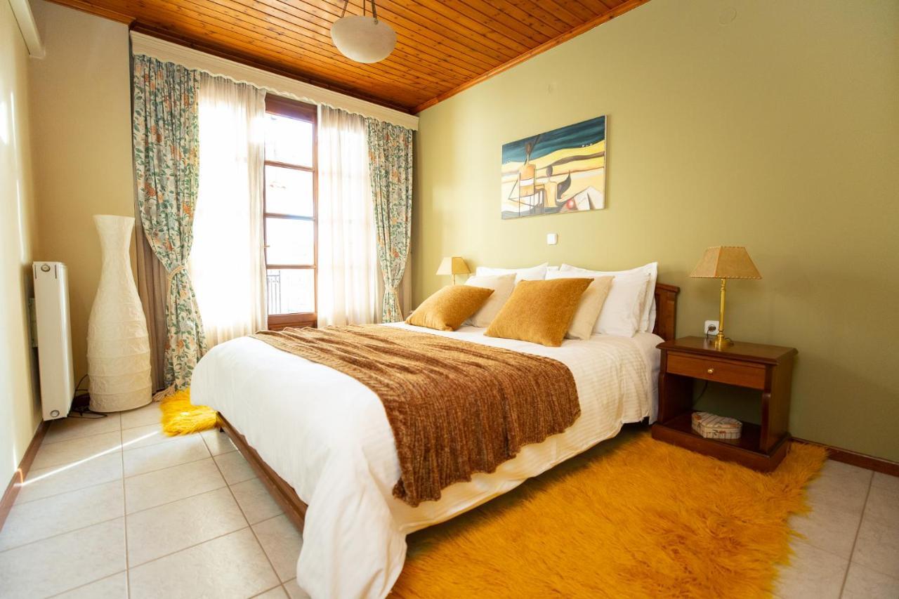 Apartment Kouros Делфи Екстериор снимка